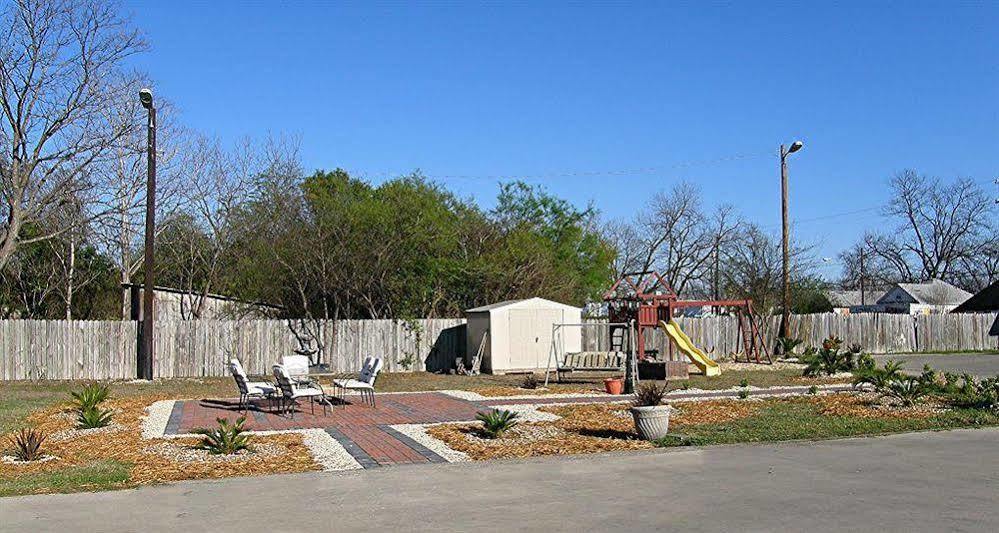 Americas Best Value Inn San Antonio Downtown Riverwalk Esterno foto
